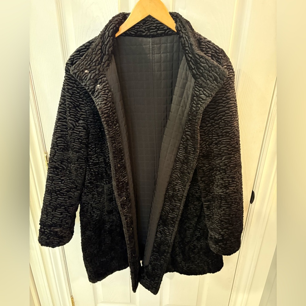 Women's vintage Black textured Coat